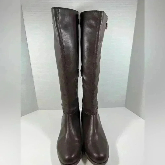 BCBG BOOTS size 9.5 M  - Picture 1 of 6